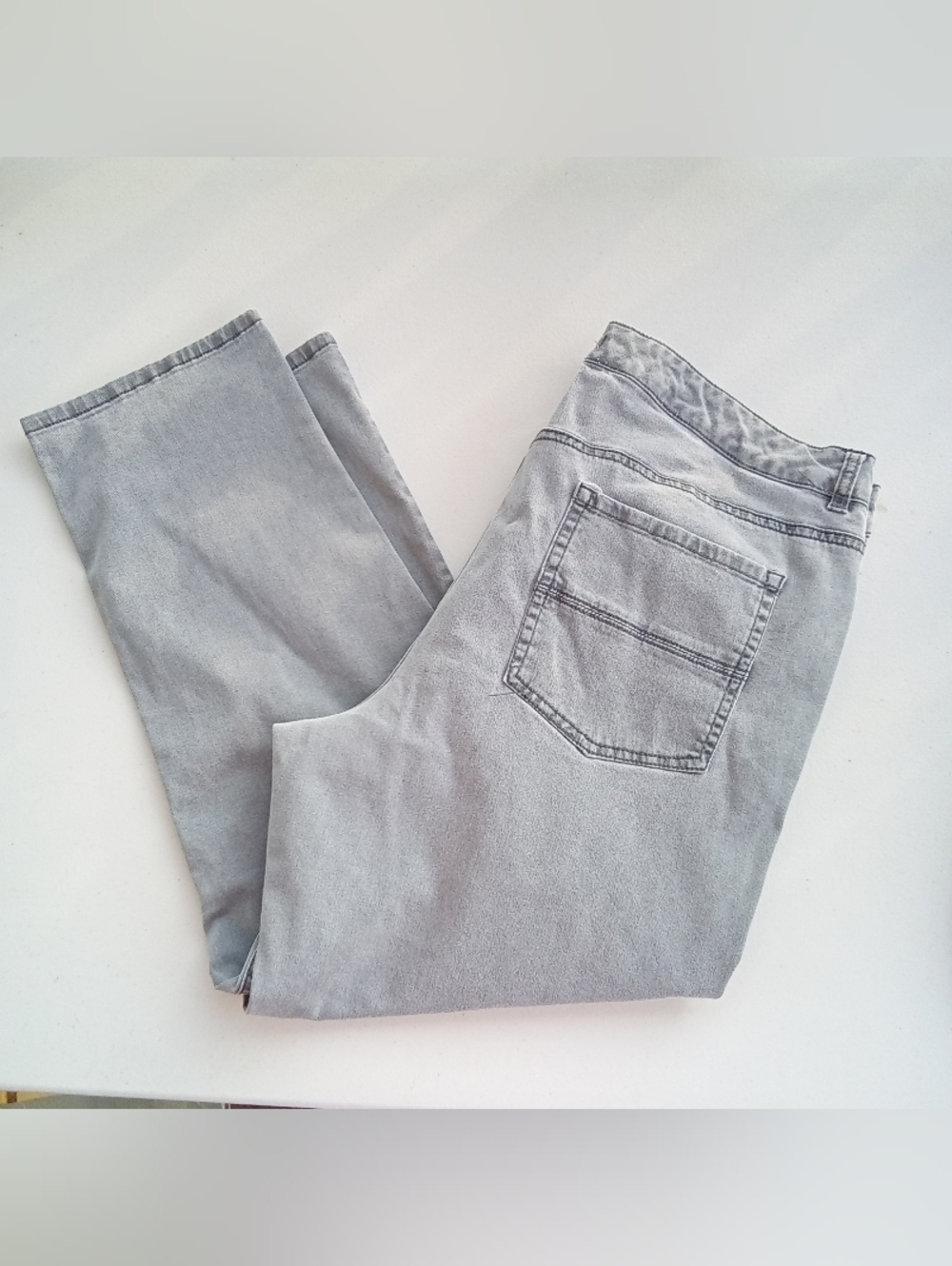 Maurices Women's Size 22 Straight Leg Jeans in Light Gray - Picture 4 of 9